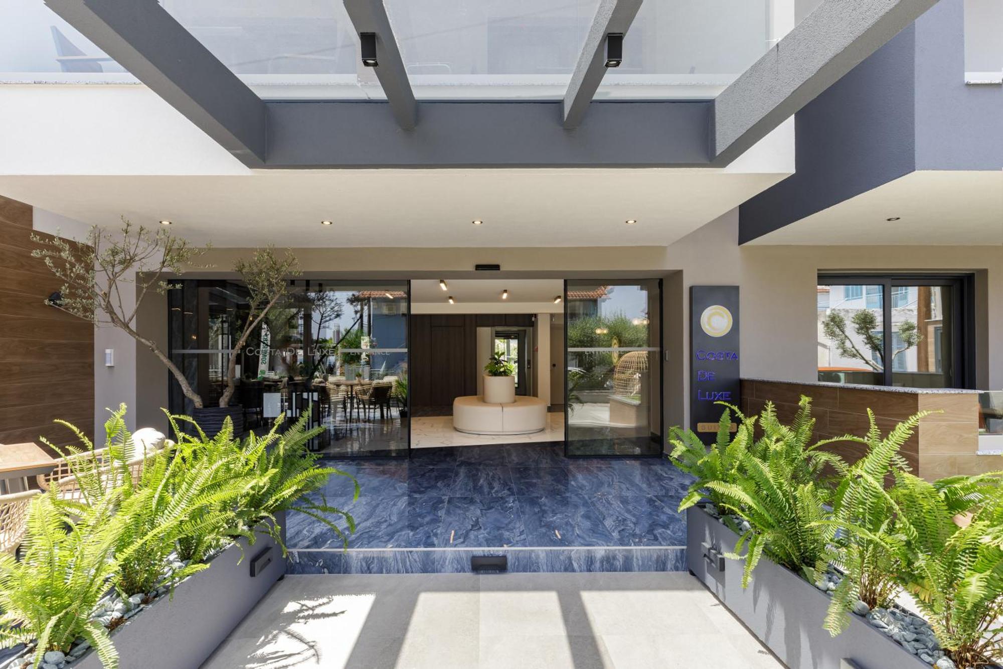 Costa De Luxe Suites Leptokaryá Luaran gambar
