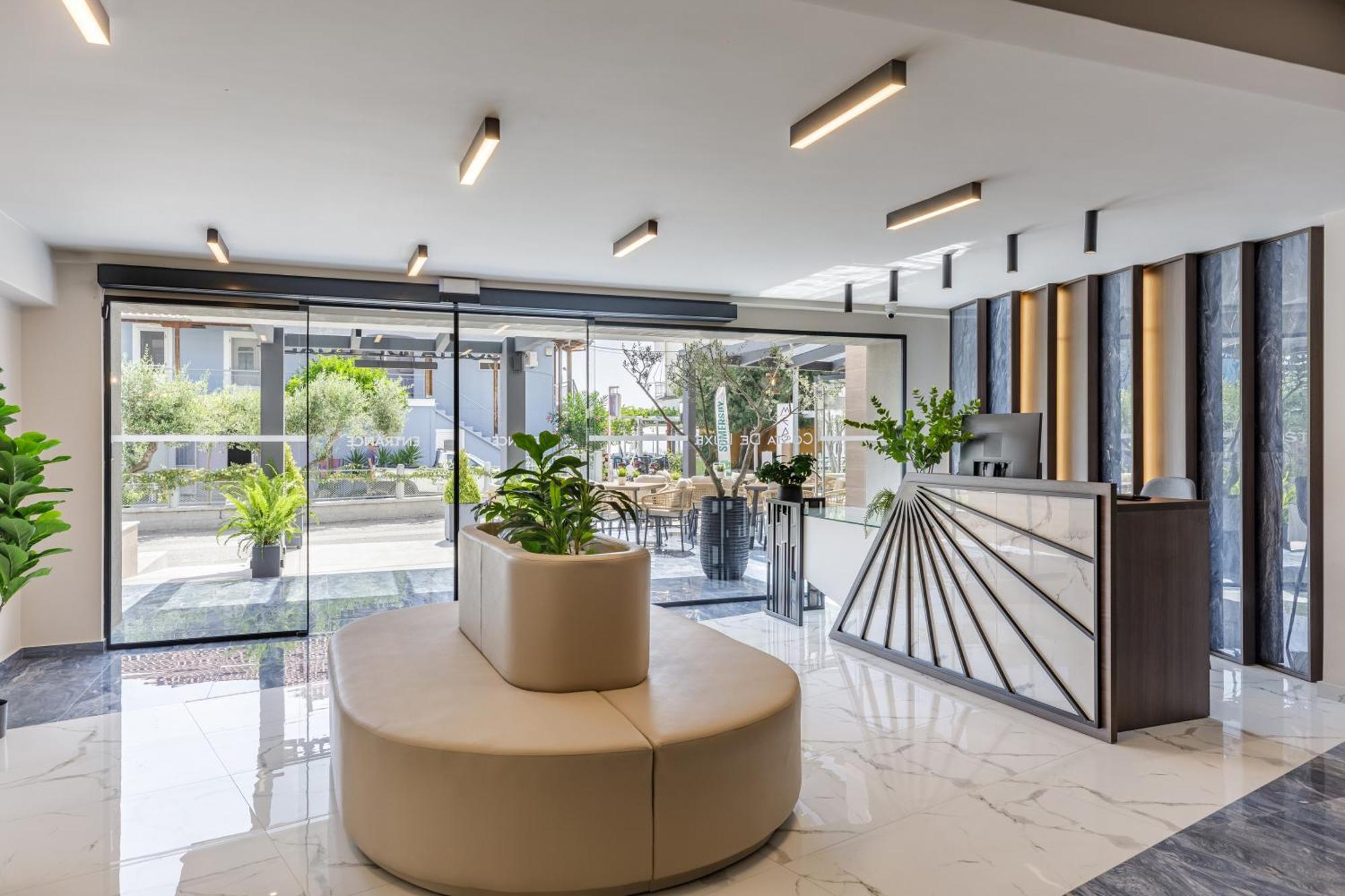 Costa De Luxe Suites Leptokaryá Luaran gambar
