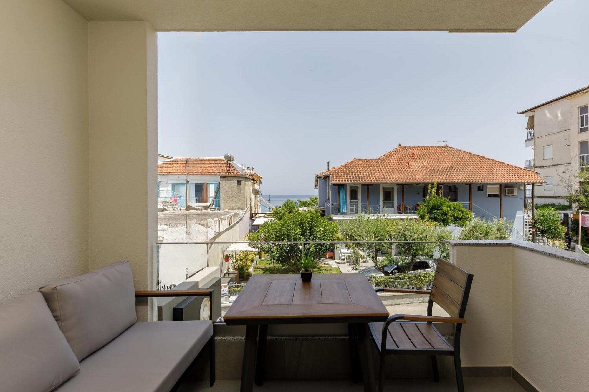 Costa De Luxe Suites Leptokaryá Bilik gambar